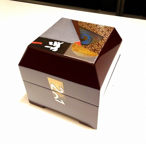Junichi Hakose (箱瀬淳一) lacquerware Box Collage series
